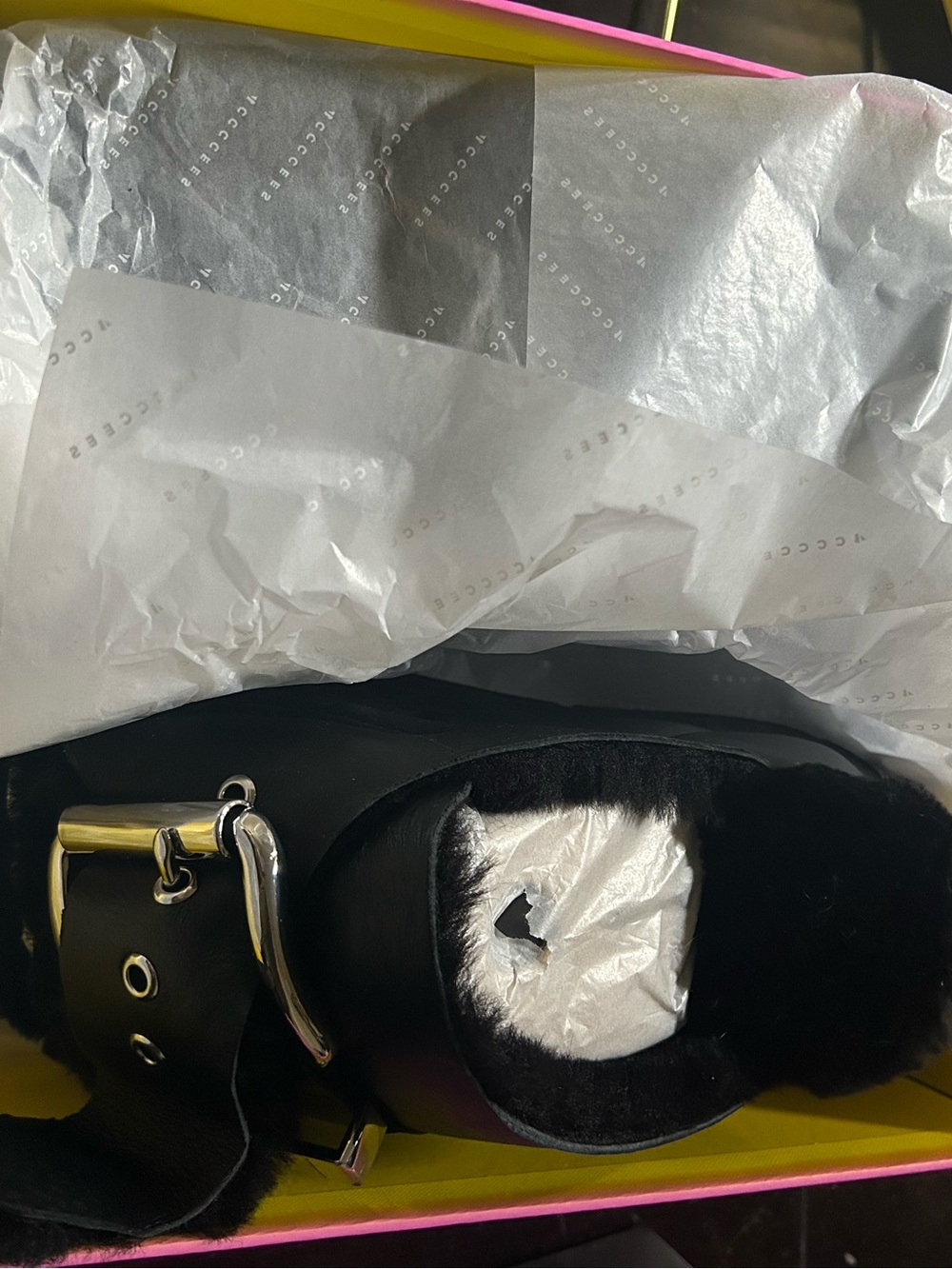 New $295 Mellow Shearling Laze Slide Black Nappa Well Heeled sz 38 fur slides - Picture 5 of 5